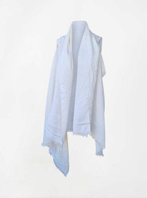 cape infinity bamboo white sample