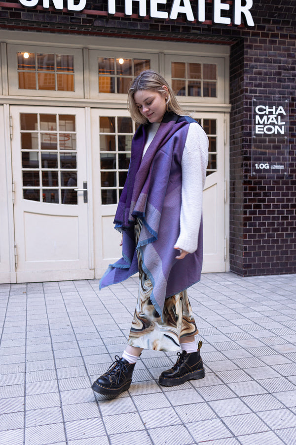 new in ! cape infinity wool cosmo
