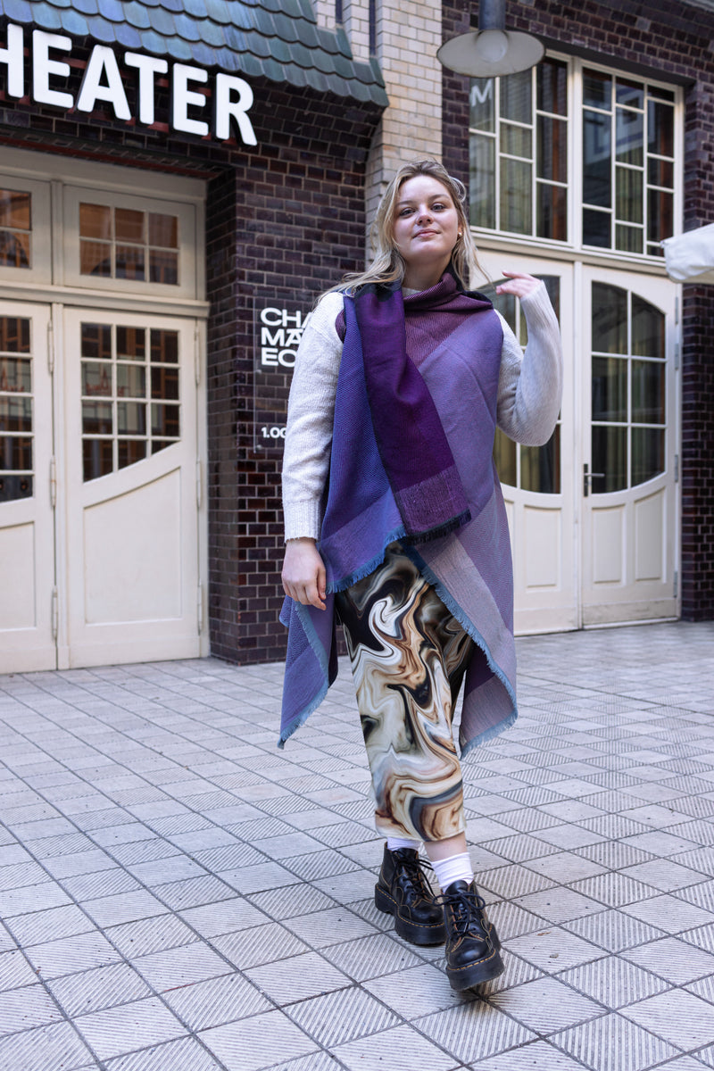 new in ! cape infinity wool cosmo