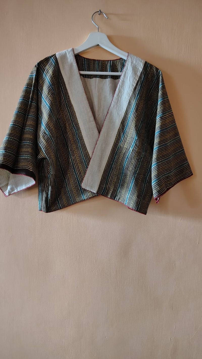 kala organic cotton reversible bolero applique