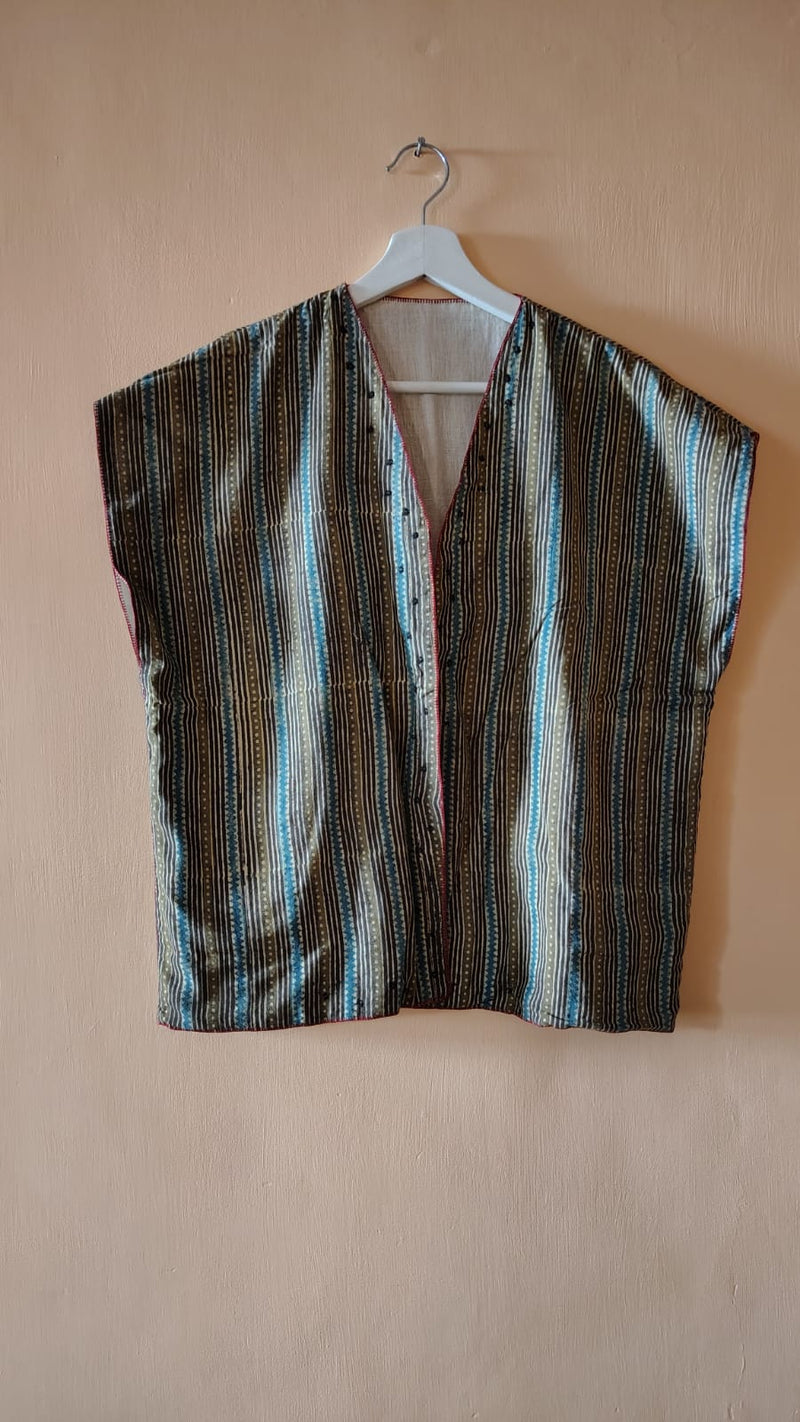 kala organic cotton reversible vest sleeveless applique