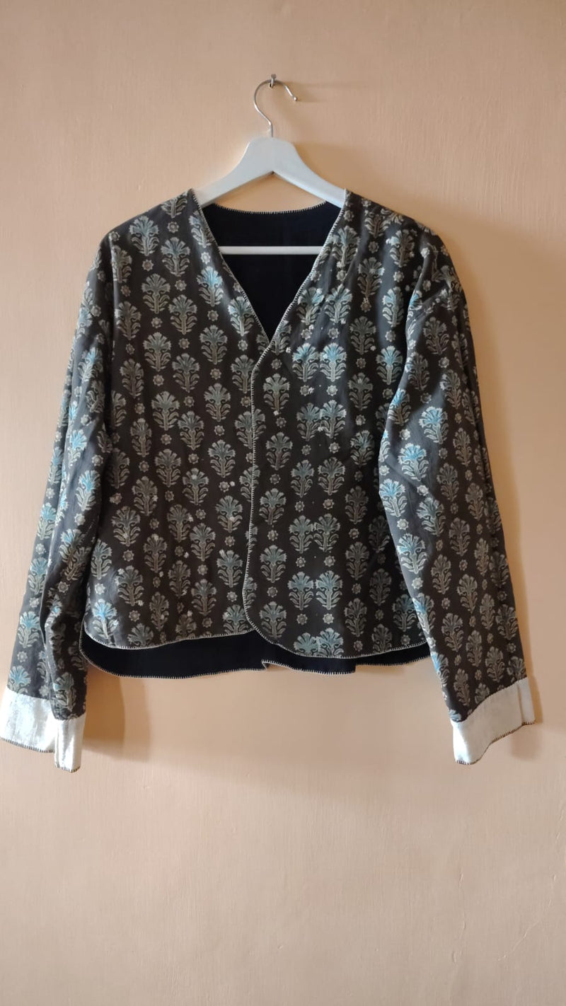 kala organic cotton reversible vest applique