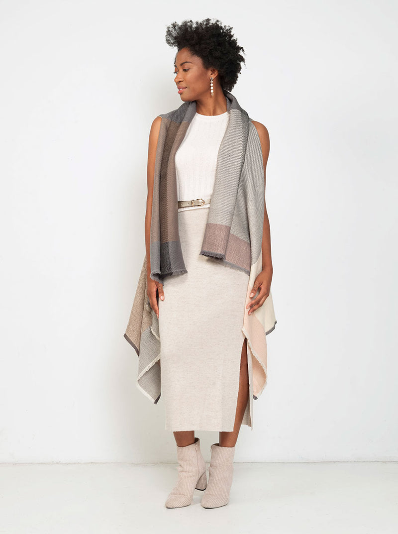 cape infinity wool pebble