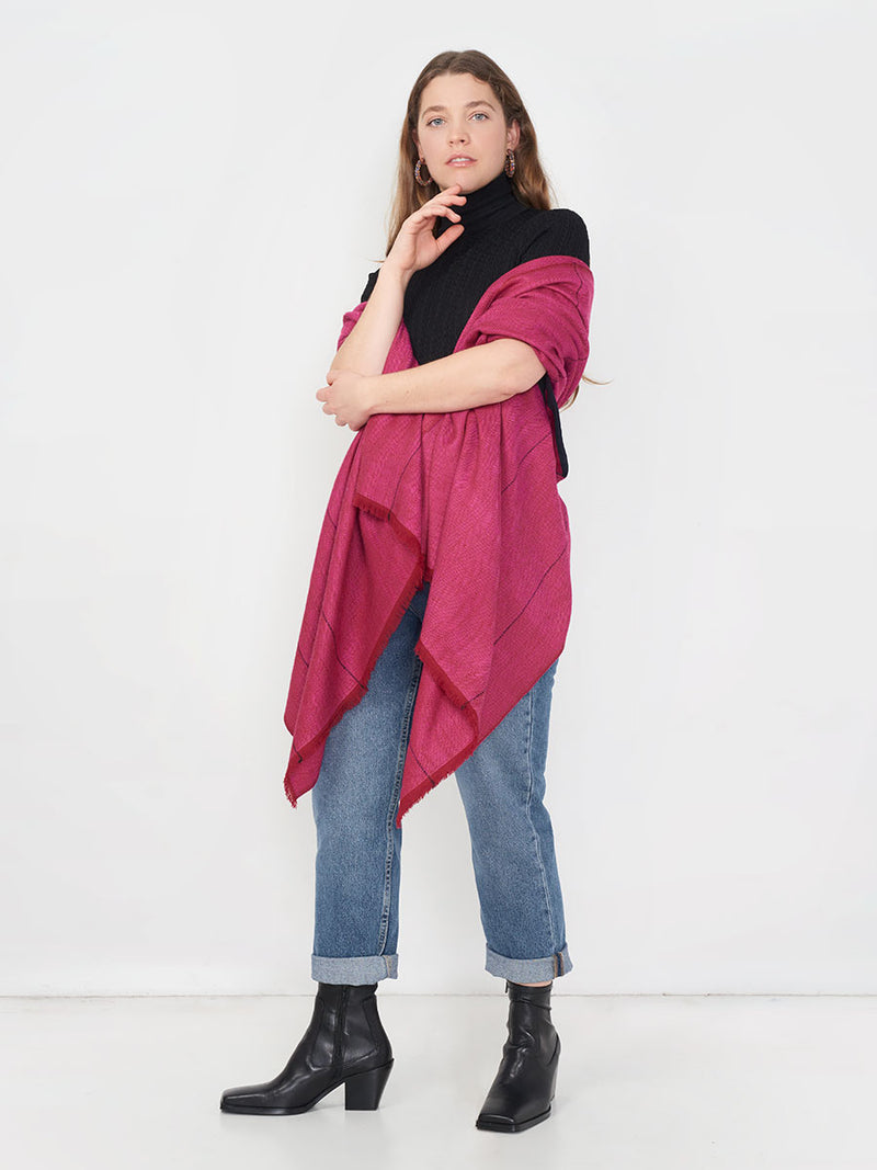 cape infinity lite wool strawberry