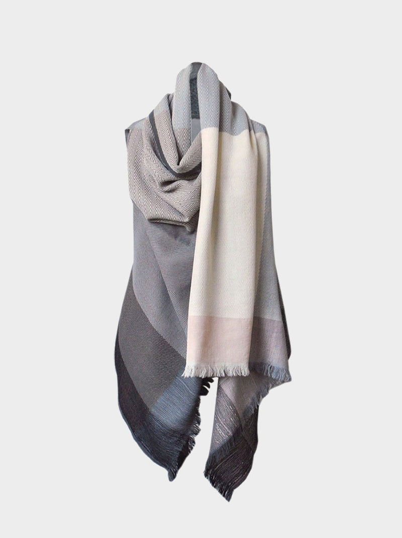 cape infinity wool pebble